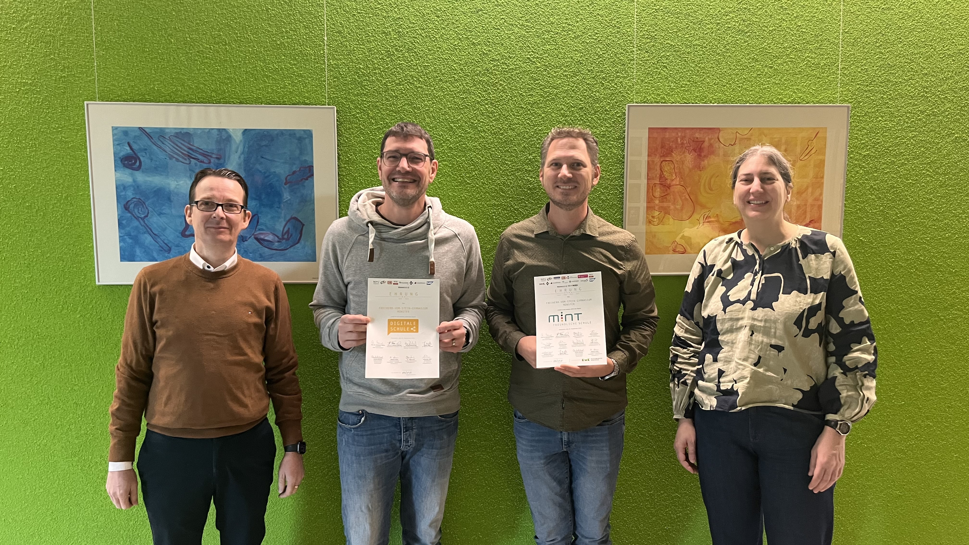 Auszeichnung als MINT freundliche und digitale Schule für das FSG 1